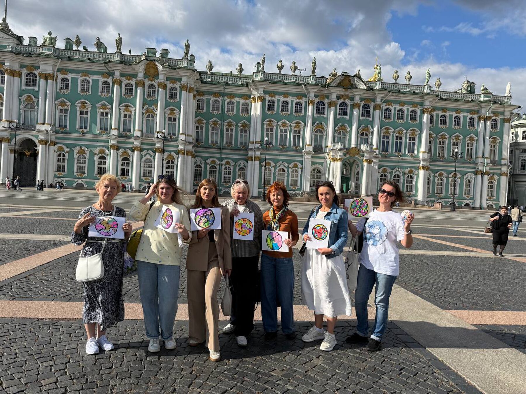 Вероника Скиба — НейроАтом у музея, Россия, Санкт-Петербург